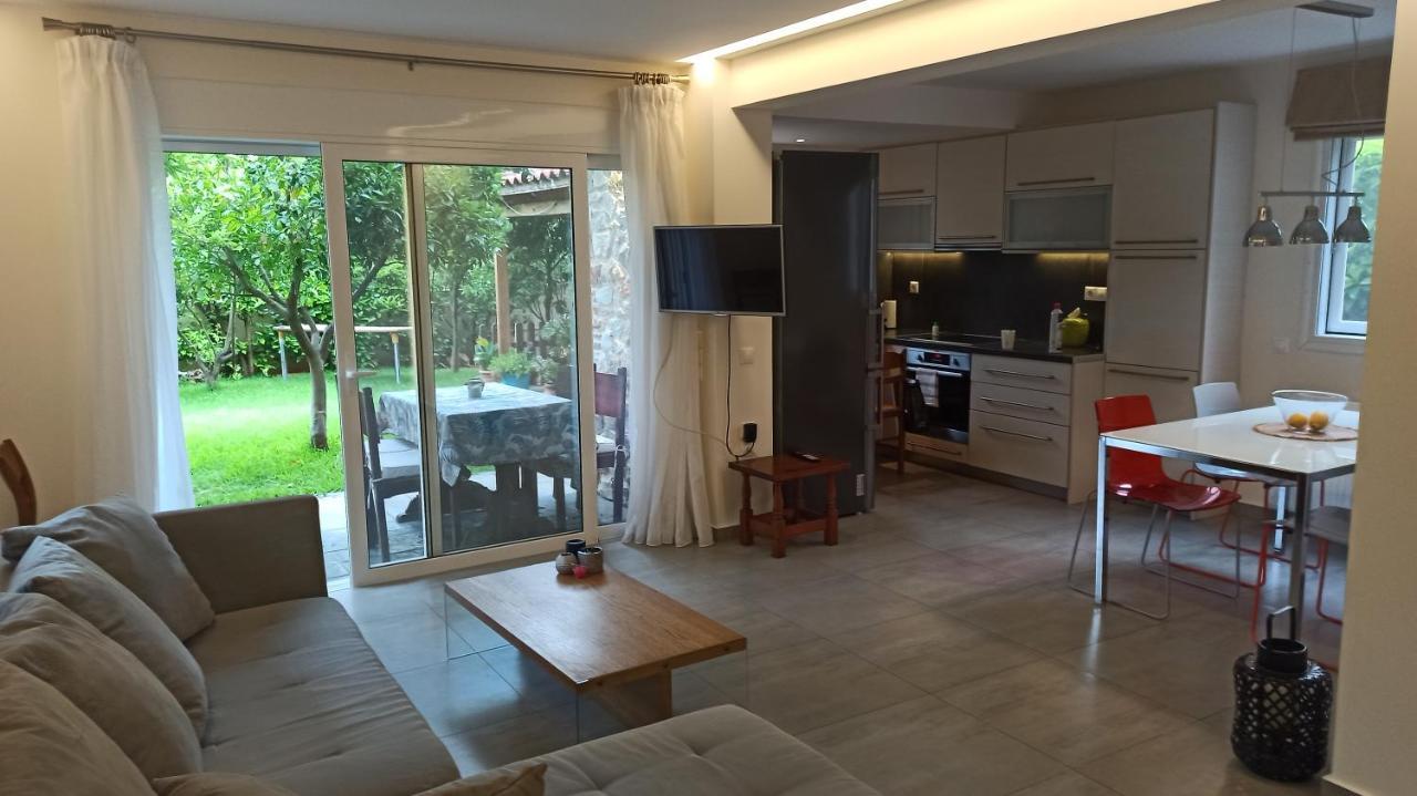 Sea Soul Villa อาร์เตมีดา ภายนอก รูปภาพ